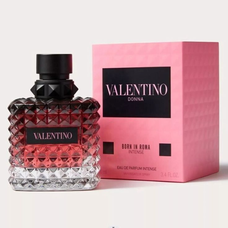 Valentino Donna Born In Roma Intense